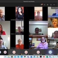 Foto muestra personas que participaron en reunión virtual